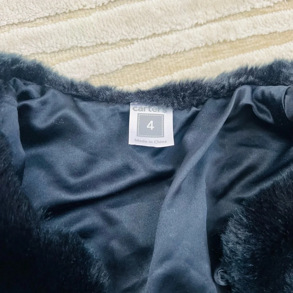 Cute like new black faux fur shrug size 4t girls from Carter's